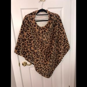 LIB plush poncho.  ONE SIZE NWT